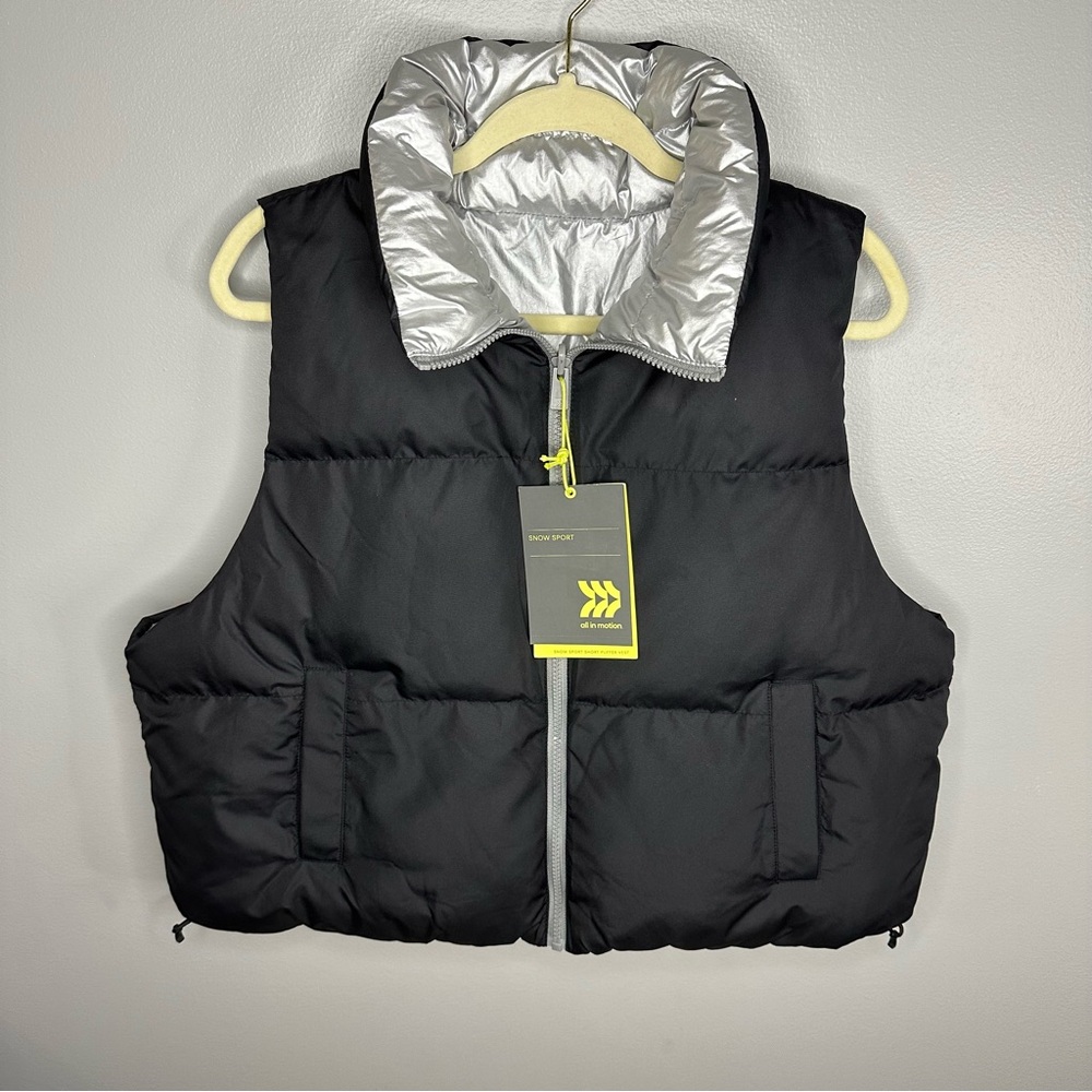 All In Motion NWT Snow Sport Reversible Short /Cropped Puffer Vest Size Large